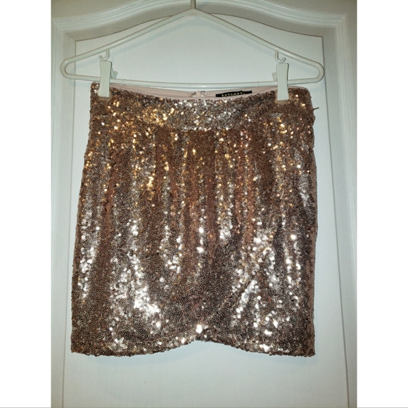 Rose-Gold Sequin Mini Skirt - Picture 1 of 4